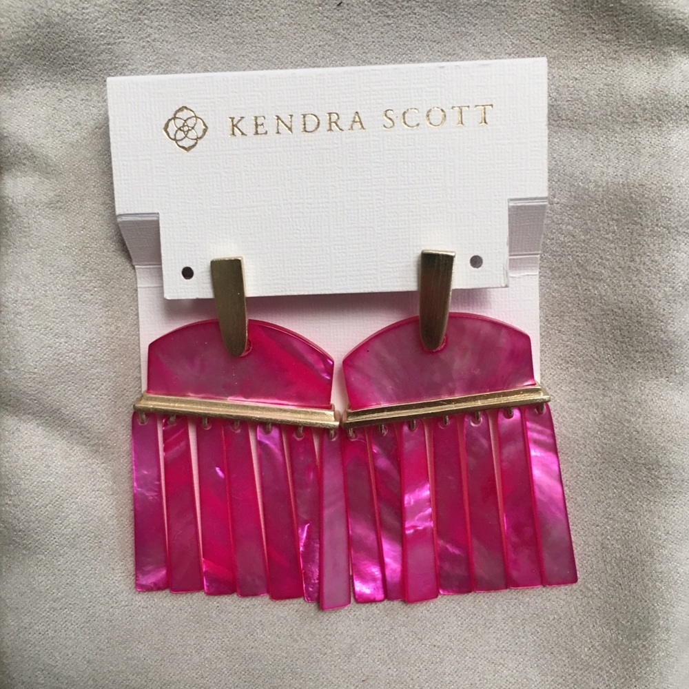 Kendra Scott Layne earring